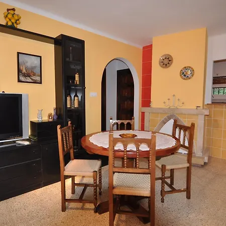 Apartament Rnet El Refugi Roses